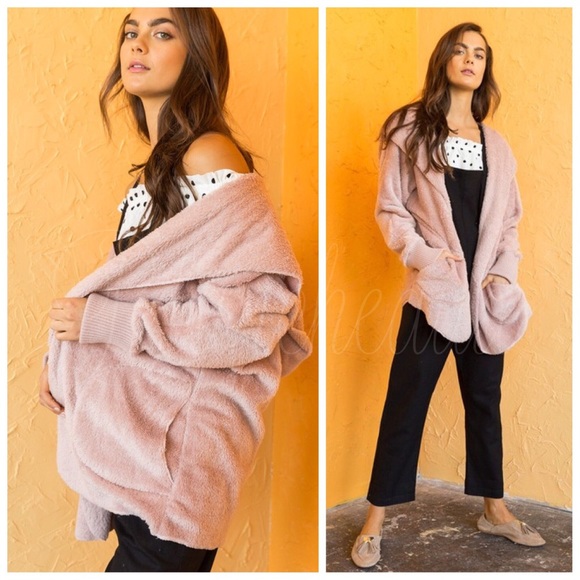 Soft faux fur plush hooded cardigan - Picture 6 of 8